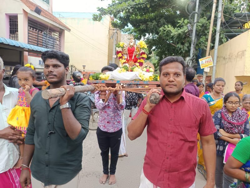 Swami Oorvalam (3)